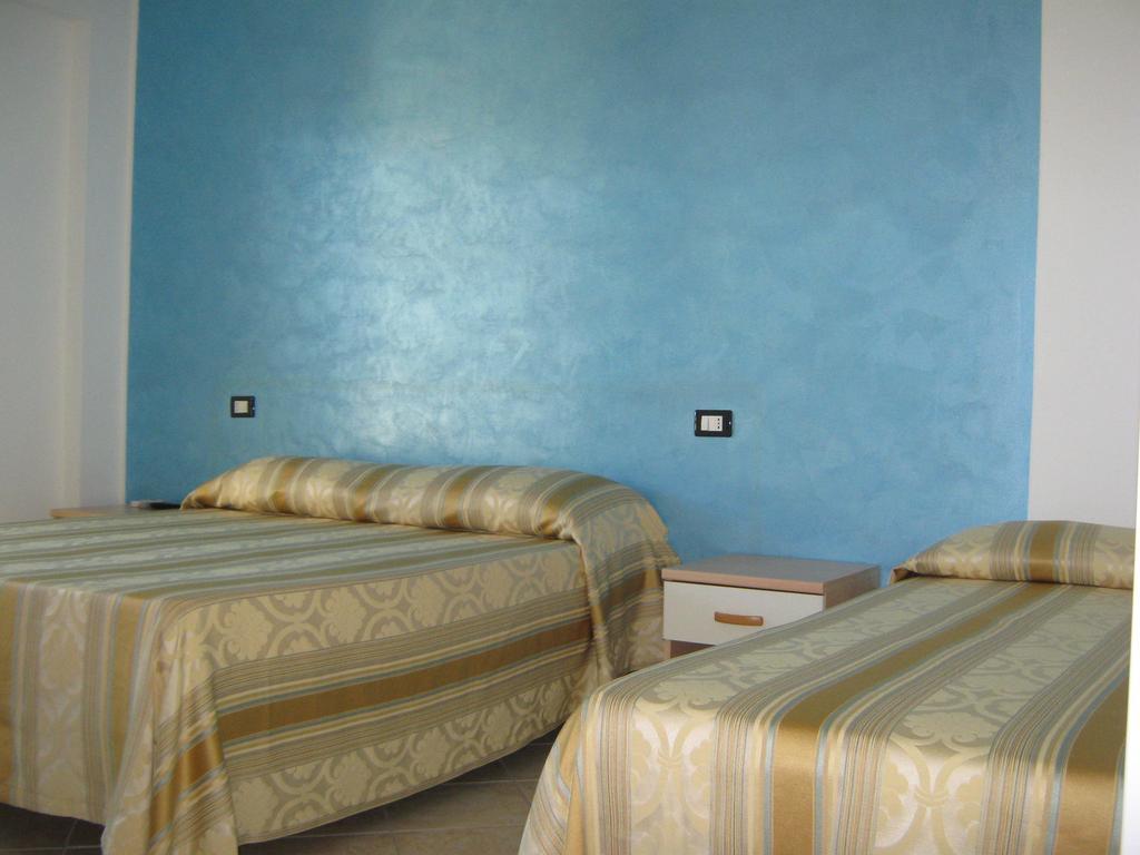 Bed And Breakfast Cirelli Scalea Zimmer foto